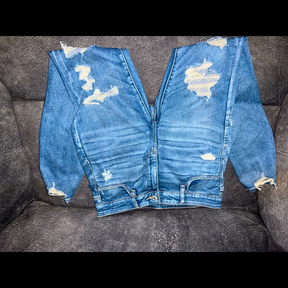 American Eagle High Rise Jeans
